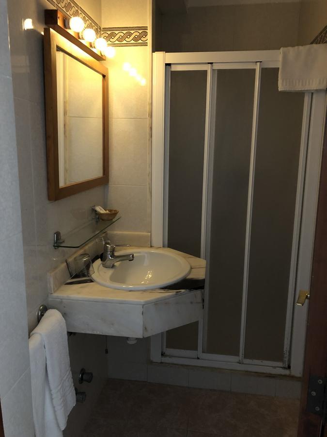 Hostal De La Caravel-La กาลาดอร์ ภายนอก รูปภาพ