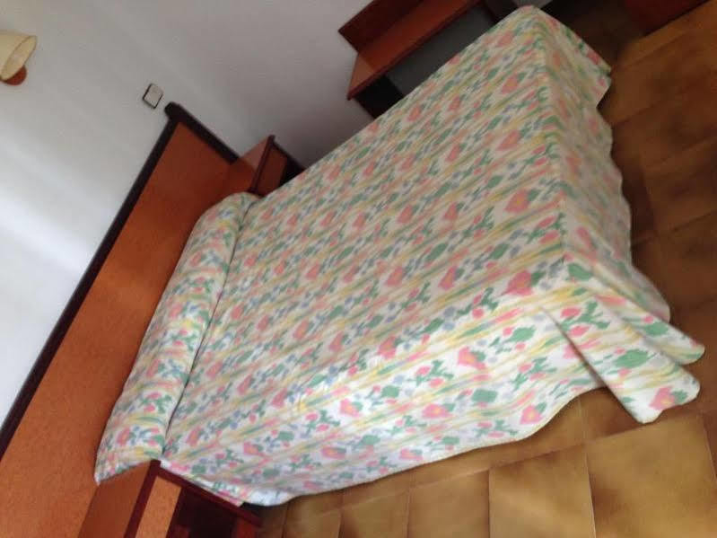 Hostal De La Caravel-La กาลาดอร์ ภายนอก รูปภาพ